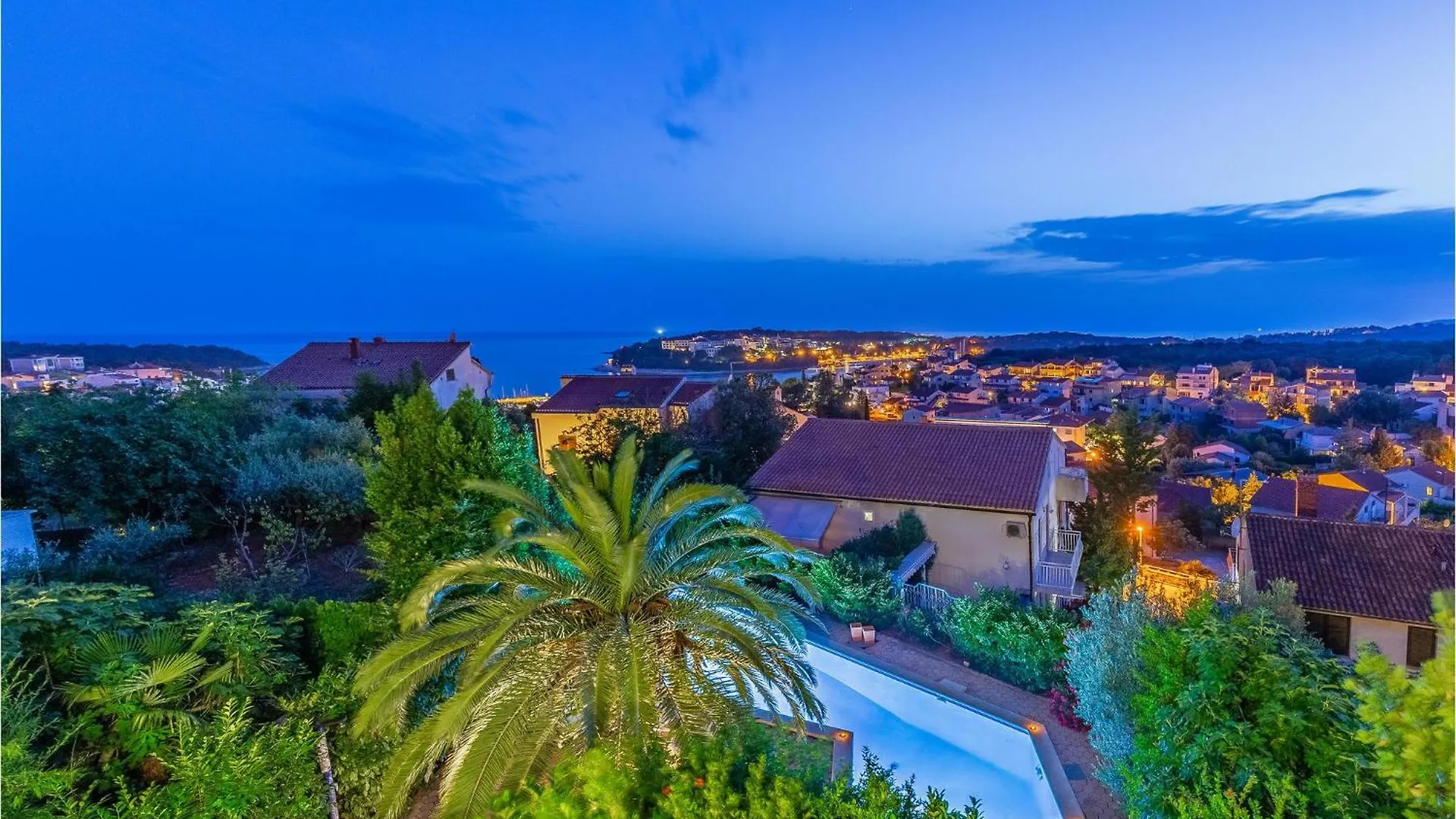 Cozy Apartment In Pula With Wifi